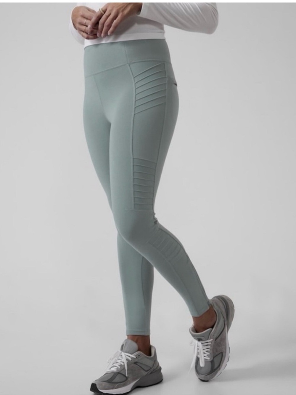 Athleta womens Delancey moto tight leggings size small